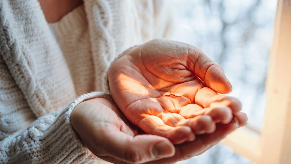 Dermatologues – 12 févr. 2024Comment éviter et soulager les gerçures ?Que faire pour éviter les gerçures et crevasses durant la saison hivernale ? Comment les traiter ? Nos médecins généralistes vous conseillent pour prévenir leur apparition et les soulager efficacement.En savoir plus