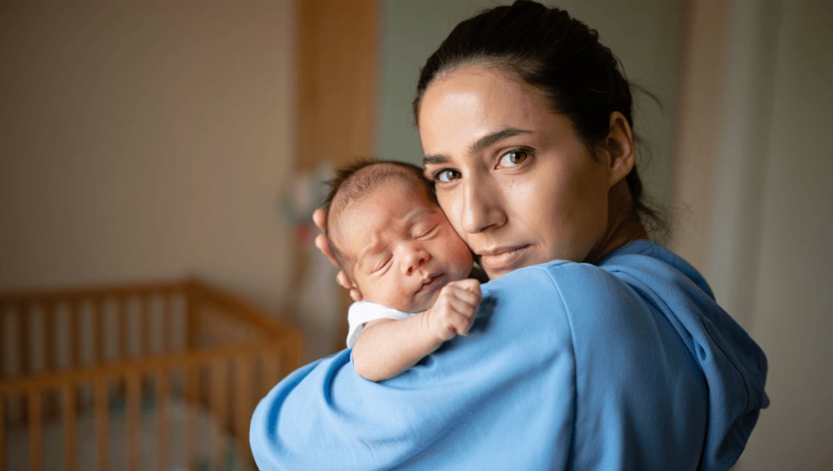 Maternité – 15 mai 2023Pic de croissance du bébéNos pédiatres vous décrivent les différents aspects du pic de croissance de bébé et comment vous, parents, pouvez l’aider à traverser cette période de manière saine.En savoir plus
