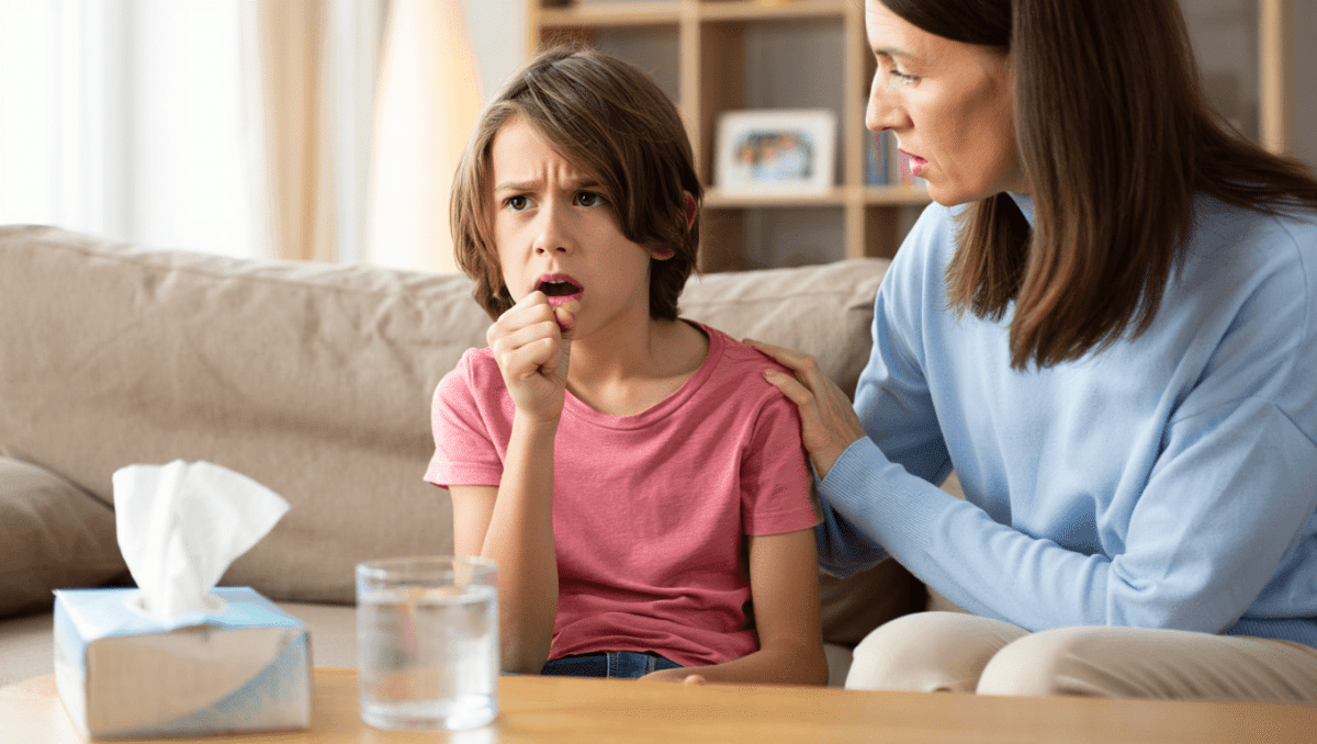 Enfants & adolescents – 20 mars 2023Mon enfant ne fait que tousserBien que souvent bénigne, la toux peut s’avérer douloureuse et fatigante lorsqu’elle persiste. Nos pédiatres vous disent tout sur la toux chez l’enfant.En savoir plus