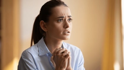 Troubles hormonaux – 13 nov. 2022Dopamine : à quoi sert l'hormone du bonheur ?Qu'est-ce que la dopamine ? Comment est-elle produite ? Que se passe-t-il si on en produit trop ou trop peu ? Les médecins sur Livi vous répondent.En savoir plus