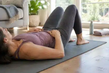 Rééducation du périnée après grossesse : 8 exercices pour le renforcer